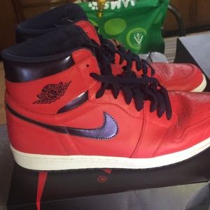 Jordan 1 letterman con: 8/10 (size 13)